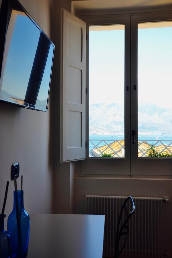 Il Bottone Al Duomo Bed & Breakfast Gaeta Exterior photo