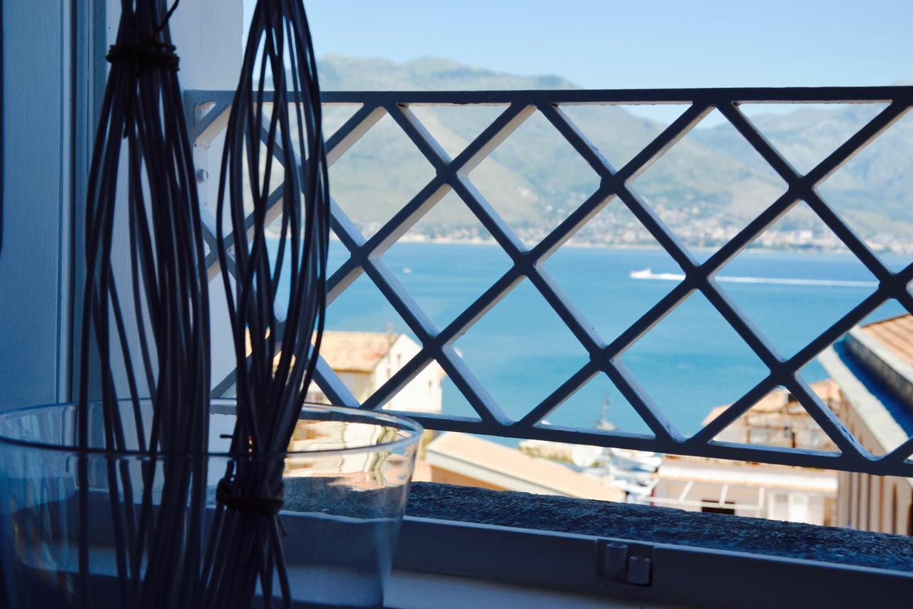 Il Bottone Al Duomo Bed & Breakfast Gaeta Exterior photo