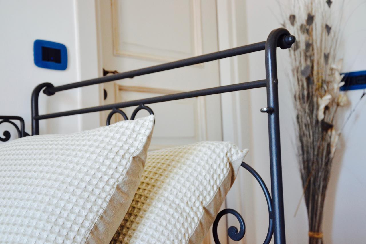 Il Bottone Al Duomo Bed & Breakfast Gaeta Exterior photo